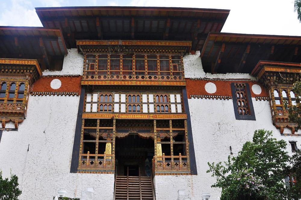 Punakha Dzong at the confluence of the Pho Chhu and Mo Chhu Punakha Dzong at the confluence of the Pho Chhu and Mo Chhu