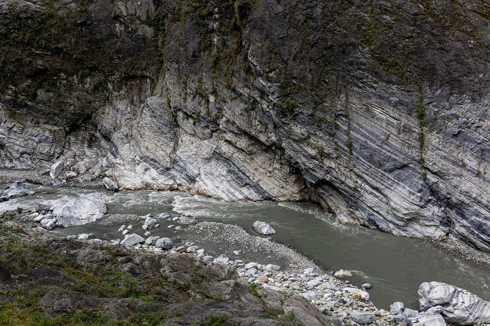 The marble walls of the Liwu river gorge at Taroko The marble walls of the Liwu river gorge at Taroko